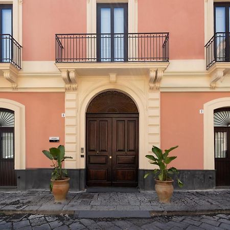 Archimedes Suites CTA Exterior foto